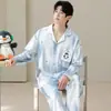 Pijama de Cardigan con Cuello de Algodón Puro para Hombre, Manga Larga y Pantalones, Conjunto de Ropa para el Hogar de Dibujos Animados, Casual, Nueva Colección Otoño 2026