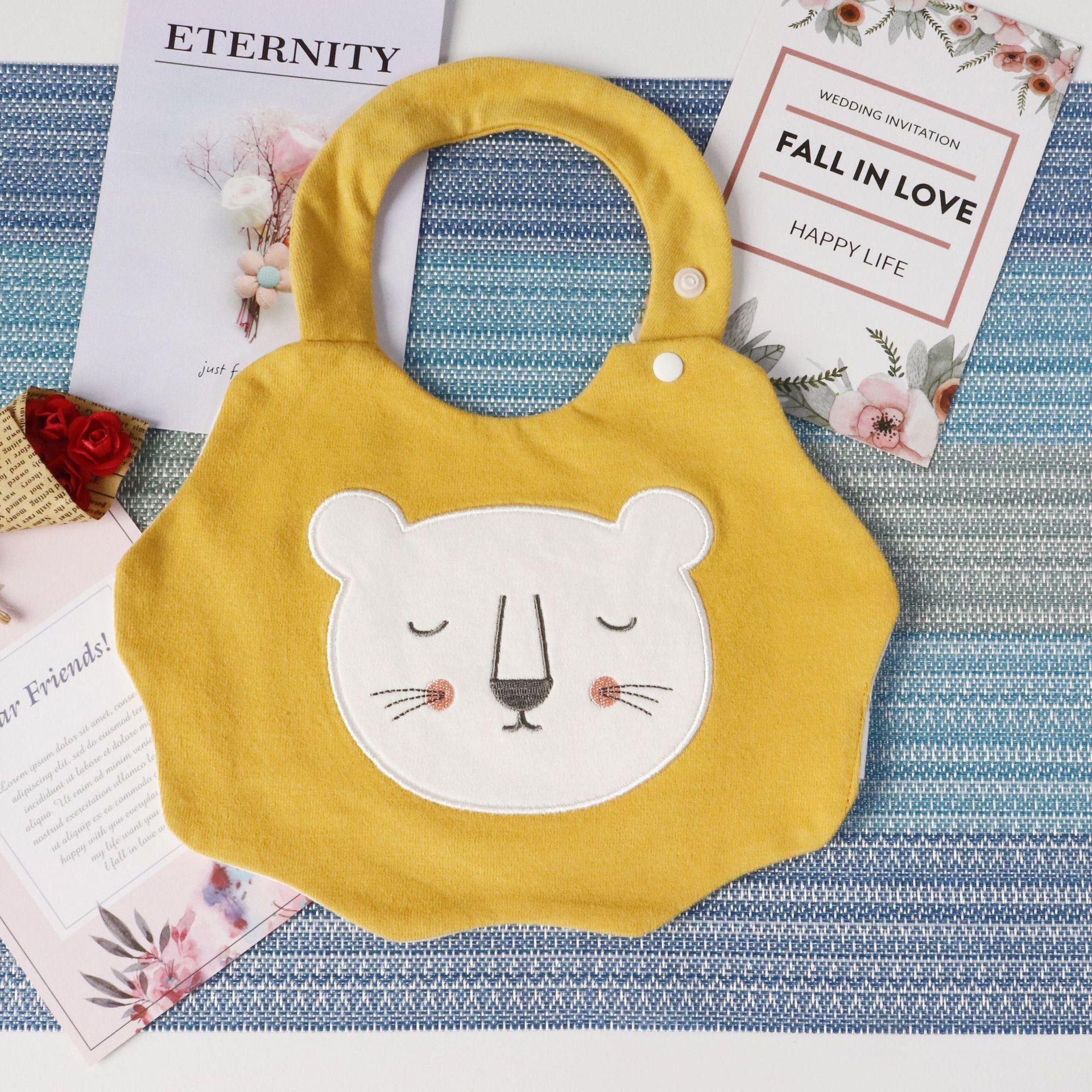 卡通形象防水围嘴