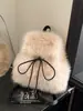 Nueva bolsa de felpa otoño e invierno 2026 para mujer, gran capacidad, estilo universitario, adecuada para la escuela y los desplazamientos, mochila pequeña peluda