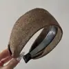 Faixa de Cabelo de Lã de Aba Larga Estilo Coreano para Mulheres, Novo Estilo Outono e Inverno, Acessório de Cabelo com Copa Alta para Cobrir a Linha do Cabelo e Cabelos Grisalhos, com um Toque de Luxo