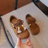 Zapatos Birkenstock para niñas, nuevos estilos de otoño, zapatos para niñas, zapatos para bebé, zapatos de cuero estilo princesa, zapatos sencillos para combinar con vestidos, zapatos pequeños de otoño