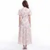 Ropa de Mujer de Comercio Exterior Toma Real: Vestido de Encaje Francés Estilo Suave de Manga Corta con Cuello Alto de Pie de un Solo Botón Ceñido a la Cintura Adelgazante de Línea A