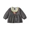 Bata impermeable y resistente a las manchas para niños, babero de alimentación de otoño e invierno para bebé, diseño reversible, prenda exterior de manga larga anti-manchas Clase A para bebés y niños pequeños