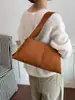 Bolso Tote Modelo Nuevo 2026 con Diseño Texturizado, Bolso de Hombro Único de Gran Capacidad, Bolso de Gamuza para Viajes Diarios para Mujer, Moderno y Versátil