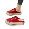 Zapatos de mujer para exteriores sin cordones, de punta cerrada y suela gruesa, nuevo modelo de verano 2026, rojos, versátiles, sencillos, que aumentan la altura, pantuflas antideslizantes para personas menudas