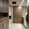 Guangzhou Foshan Personalización Integral de Toda la Casa Enf Barco Milenario Tablero Multicapa Línea de Esqueleto Estilo Francés Armario Dormitorio Vestidor Personalización