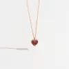Collar Único de Acero de Titanio con Corazón de Doble Cara para Mujer, Cadena para Clavícula de Lujo Ligero Estilo Europeo y Americano, Cadena de Cuello de Corazón Rojo Pequeño Versátil de Diseño Moderno
