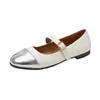 Sapatos Femininos Externos 2025 Outono Novo Estilo Coreano Tira com Fivela de Linha Única Combinação de Cores Bico Baixo Superfície Macia Sapatilhas Sapatos Pequenos de Couro Atacado
