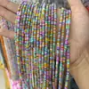 Conchas Naturales de Agua Dulce, Espaciadores Aleatorios de aproximadamente 2*4 mm, Conchas Teñidas Accesorios para Ropa DIY Accesorios Materiales al por Mayor