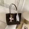 Bolso de Hombro Retro de Gran Capacidad Nuevo Otoño e Invierno 2025, Bolso Tote Moderno y a la Moda, Bolso Versátil de Gamuza de Alta Gama