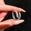 2026 Nuevo Anillo Liso con Banda Luz de Anillo Lujo Sensación de Alta Gama Anillo para Dedo Anillo para Dedo Índice Moda Oro Plata Joyería Versátil Venta al por Mayor