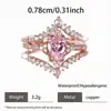 Set de anillos de zirconita rosa flor de cerezo estilo ins, anillo versátil de banda delgada multicapa con diamantes dispersos, juego de tres piezas