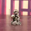 Mono de latón puro ofreciendo melocotón, Mono espiritual sosteniendo melocotón, Decoración de escritorio, Mascota de té antigua retro, Artesanías microtalladas, Adornos de cobre