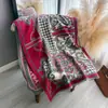 Novo Lenço Jacquard de Castanha Estilo Étnico Imitação de Caxemira para Viagem de Verão, Xale Quente Versátil Retrô Uso Duplo