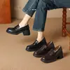 Sapatos plataforma estilo retrô britânico, nova coleção outono 2026, com sola macia, fáceis de calçar, sapatos baixos de sola grossa, sapatos casuais femininos