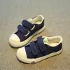 Zapatos de Lona para Niños Tenis de Velcro Otoño 2024 Nuevos Zapatos Escolares para Niños Medianos y Grandes Niños y Niñas Estilo Coreano Zapatos de Tela