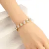 Nuevo Brazalete de Copo de Nieve Hecho a Mano de Doble Capa con Perlas, Estilo Festivo Más Vendido, Versátil y de Alta Gama para Mujeres, Adecuado para Vestidos de Noche