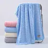 Juego de Toallas de Baño con Terciopelo de Burbujas, Toalla Engrosada, Juego de Tres Piezas, Absorbente, para Uso en Casa, Bata de Baño para Pareja, Toallas de Baño Personalizadas al por Mayor