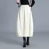 Falda Versátil de Color Sólido en Piel Sintética para Mujer, Novedad Otoño 2026 de Cintura Alta, Adelgazante, Holgada, para Viajar, de Longitud Media, Corte A
