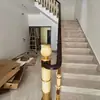 2024 Escalera de Caracol Giratoria de Celebridad de Internet Columna de Aleación de Aluminio y Jade Natural Valla de Ático Barandilla Interior de Casa Pasamanos