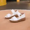 Sandalias de Cuña de Cuero Suave de Correa Única, Ligeras, Antideslizantes, con Velcro, de Boca Baja, Estilo Nuevo Primavera-Verano 2026, para Mujeres de Mediana Edad y Mayores