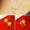 Pendientes de margarita de imitación K gold de lujo ligero, anillo, collar, juego de tres piezas para mujer, latón, collar de flor chapado en oro, ventas directas de fábrica