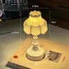 Mini Lámpara de Noche de Lirio del Valle, Linda Lámpara de Mesa de Dibujos Animados para Dormir, Decoración de Escritorio, Luz Ambiental, Adorno Creativo, Lámpara de Mesita de Noche