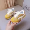 Zapatillas Deportivas para Niños 2026 Otoño Nuevo Modelo Moda Retro para Niños Zapatillas de Entrenamiento Alemanas Malla para Niñas Versátiles Suela Suave Tenis