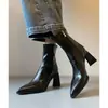 Botas de tornozelo de bico fino, couro macio, ajuste justo com salto alto, projetadas para fazer as pernas parecerem mais finas, com zíper lateral, couro genuíno e um visual estiloso e elegante, perfeitas para o inverno.