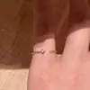 Nuevo Diseño Moderno y Versátil de Xiaohongshu, Estilo de Lujo Ligero, Anillo Abierto Brillante, Anillo Exquisito y Genial