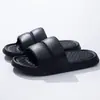 Pantuflas de Eva 2024 Hogareñas Antideslizantes Baño Pantuflas para Hombre Fábrica al por Mayor Grano de Uva Aumento de Altura Estilo Pareja Suela Gruesa
