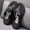 Chanclas de Suela Gruesa para Hombre Verano Antideslizantes Resistentes al Desgaste Casuales Sandalias para Exteriores Zapatos de Playa para Hombre