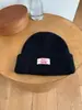 Chapéu de Lã Tricotado Diário Feminino para Primavera, Outono e Inverno 2025, Novo Gorro de Cor Sólida com Renda Emagrecedor Versátil