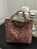 2025 Nuevo Bolso de Hombro Otoño e Invierno Estilo Coreano Retro Estampado de Leopardo Nicho para Viajes Cotidianos Gran Capacidad Bolso de Hombro de Lona Bolso Tote