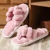 Chinelos de Pelúcia Quentes de Venda Cruzada Femininos Antiderrapantes para Exterior Espessos para Casa Maternidade Algodão Pantuflas Inverno