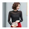 Camiseta Base de Encaje para Mujer de Manga Larga 2021 Nuevo Otoño e Invierno Malla Negra Ajustada Adelgazante Cuello Alto Camiseta Interior