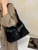 Bolso de gamuza para mujer, gran capacidad, nuevo estampado de leopardo de otoño 2026, bolso cruzado simple y elegante, bolso de mano para el trabajo