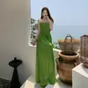 Lindo Vestido de Verão com Alças e Costas Abertas para Mulheres, Vestido Longo Verde que Afina a Cintura, Vestido Sexy Estilo Francês