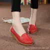 Sapatos de salto plataforma populares para primavera e outono, femininos, couro genuíno, antiderrapantes, sapatos de mãe, sola macia, casuais, bico redondo, sapatos de enfermeira, sapatos brancos