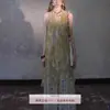 Vestido sin mangas estilo francés con volantes y cuello halter, cintura ceñida, estilo resort de hadas, vestido amarillo con cuello en V para mujer, elegancia de verano
