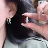 Brincos de Nó de Corda Dourada 2026 para Mulheres, Design de Nicho de Luxo Leve, Temperamento Único de Alta Qualidade, Brincos de Clipe Únicos, Novos Brincos no Atacado