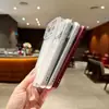 Adecuado para Apple 18Promax Ventana Grande Funda para Teléfono Corning Material Piel de Cordero Funda Protectora para Teléfono Iphone17