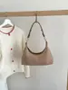 Bolsa de Axila Estilo Coreano High-End Retrô Outono/Inverno Camurça Pelúcia para Deslocamento Feminina Moda Patchwork Bolsa de Mão com Alça de Ombro para Mulheres