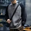 Sudadera de Otoño 2026 con Nuevo Diseño, Estampado de Letras, Cuello Redondo para Hombre, Corte Holgado, Tallas Grandes, Estilo Retro Americano, Bloque de Color, Manga Larga