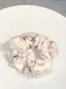 Elástico de Cabelo Scrunchie Listrado com Renda Estilo Coreano para Mulheres, Acessório de Cabelo Suave e Elegante, Elástico de Cabelo Scrunchie Estilo Coreano