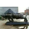 Suministro de Fabricantes Recuperación de Tierras Escultura de Ganado Fundición de Cobre Puro Longitud 2.3m Escultura de Ganado de Cobre Adornos Producción de Paisajes Exteriores
