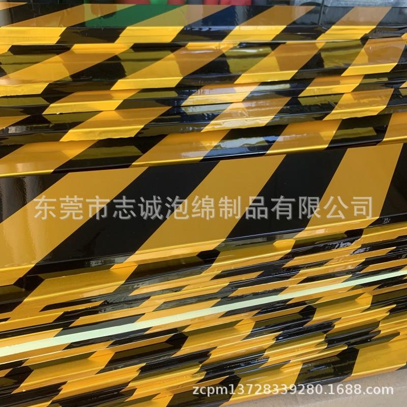 conew_b2206110e8d97eff789325ef