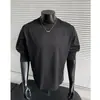 Camiseta redonda solta estilo americano para homens, camada interna casual esportiva de outono, camiseta de retalhos desconstruídos de cor sólida