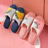 Pantuflas de Punta Abierta al por Mayor Precio Especial Pantuflas de Algodón Lino para el Hogar para Mujeres Antideslizantes de Interior Suela Gruesa Primavera y Otoño Pantuflas para Todas las Estaciones