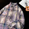 Camisa de hombre con estampado de cuadros tie-dye estilo retro americano para primavera y otoño, corte holgado, top tipo chaqueta elegante de manga larga